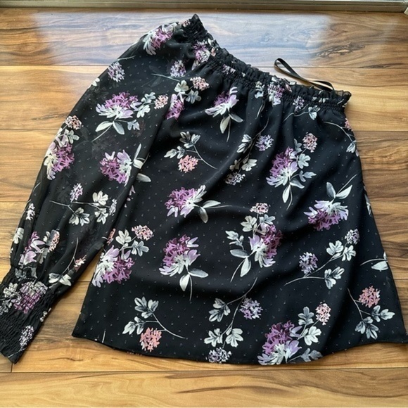 One shoulder Swiss dot floral boho blouse XS - Picture 1 of 5